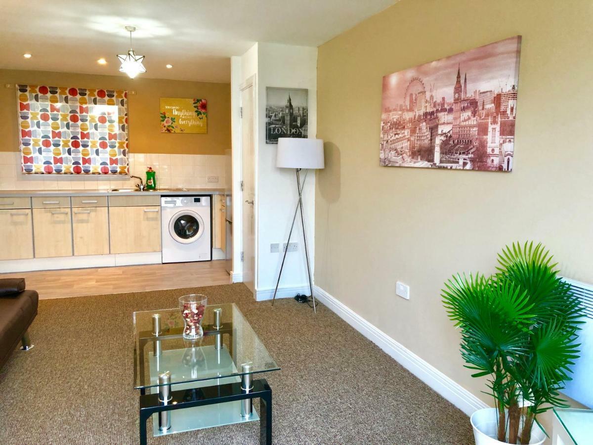 2 Bedrooms Modern Apartment, Lounge, Full Kitchen, Balcony, 5 Minutes Stratford Station Londyn Zewnętrze zdjęcie
