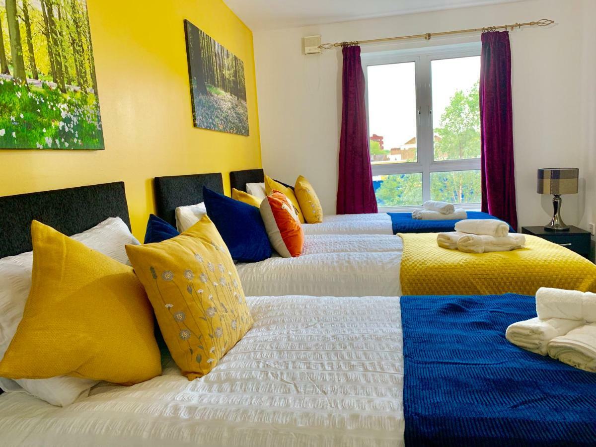 2 Bedrooms Modern Apartment, Lounge, Full Kitchen, Balcony, 5 Minutes Stratford Station Londyn Zewnętrze zdjęcie