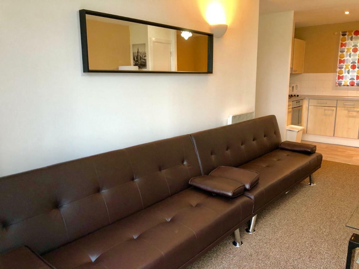 2 Bedrooms Modern Apartment, Lounge, Full Kitchen, Balcony, 5 Minutes Stratford Station Londyn Zewnętrze zdjęcie